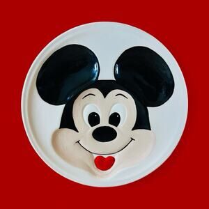 1970 Vtg Walt Disney Prod Mickey Mouse Hand Painted Ceramic Collectable Plate 9”